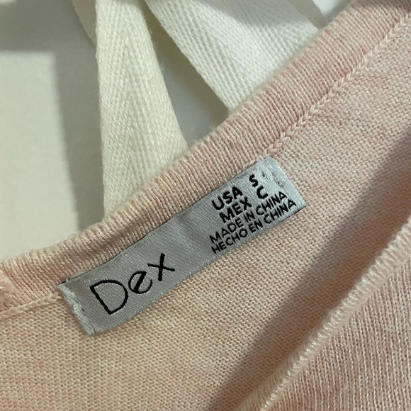 Dex long sleeve, lace bottom tie in back - Picture 2 of 2